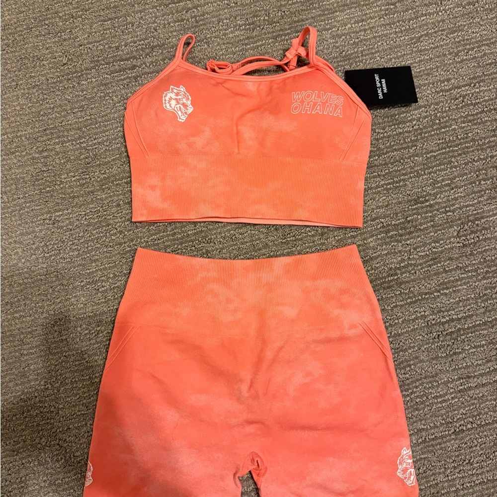 Darc Sport Wolves Women’s Huxley Shorts and Bra size small matching set coral